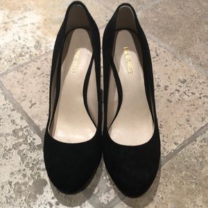 Nine West black chunky heels